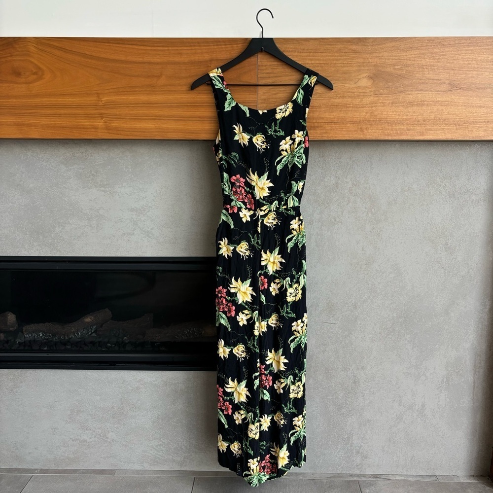 Aritzia Ecoulement Jumpsuit- tropical print, Size 2